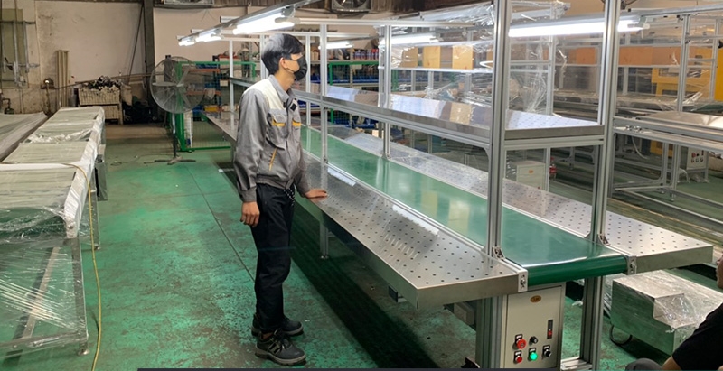Phòng sạch là gì? Băng tải phòng sạch có tác dụng gì? Thi công phòng sạch